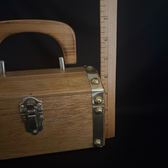 Vintage Wood Purse Handbag with Brass Accents - Japan - Tally-Ho Creation - Picture 9 of 16